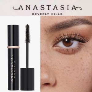 Anastasia Beverly Hills Lash Sculpt Lengthening & Volumizing Mascara